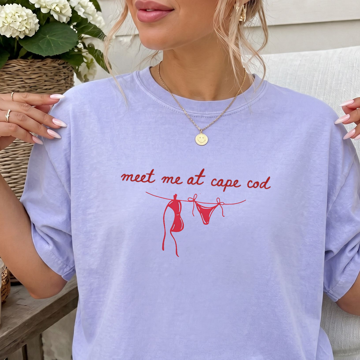 Meet Me At Cape Cod T-Shirt in Orchid – Couples Vacation design