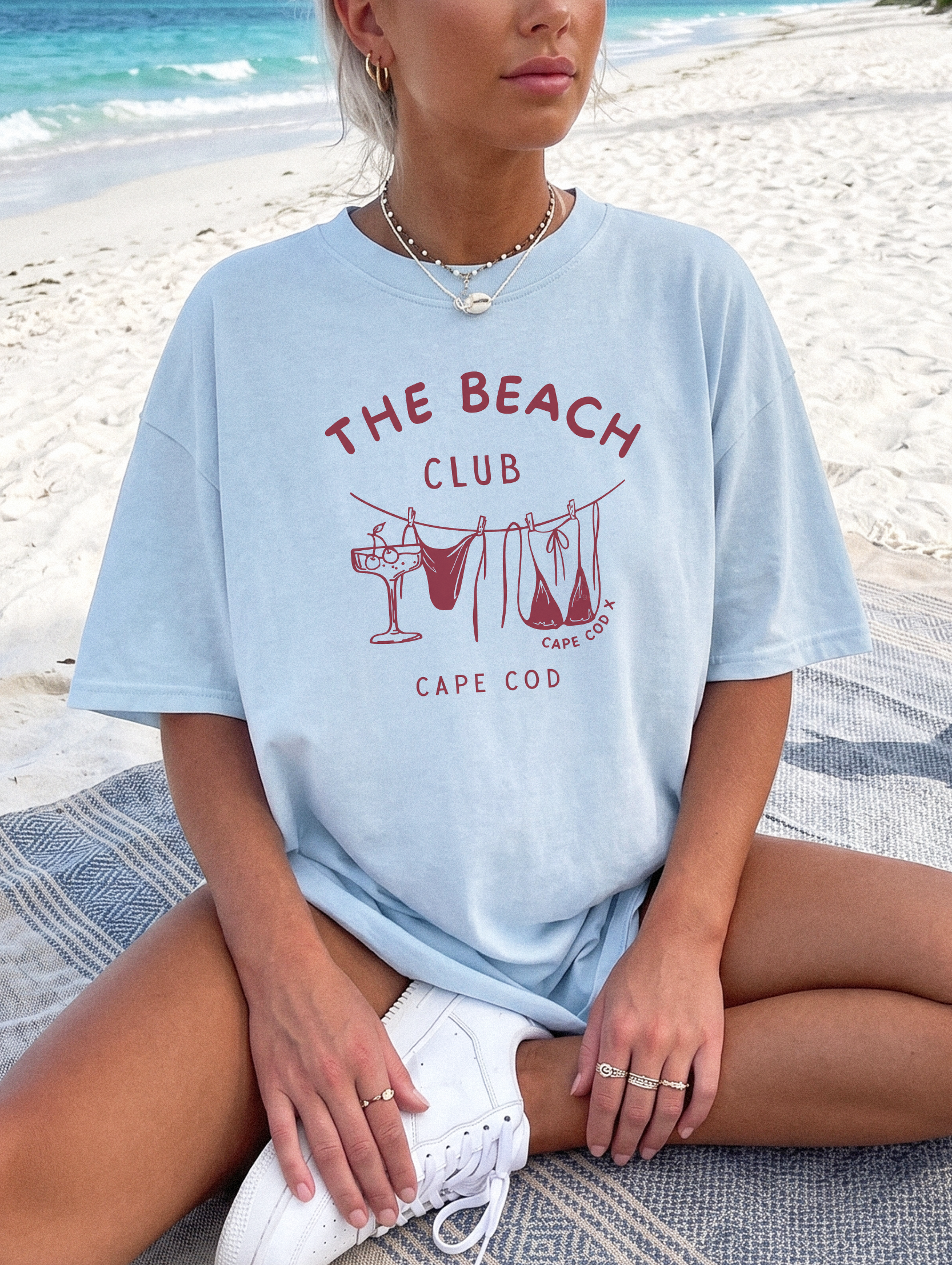 The Beach Club Cape Cod T-Shirt in Chambray – Casual Wardrobe design